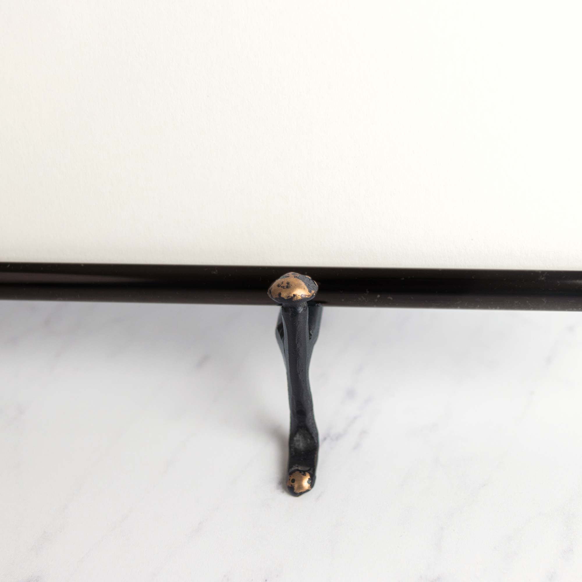 Sibylle Antique Picture Stand - L